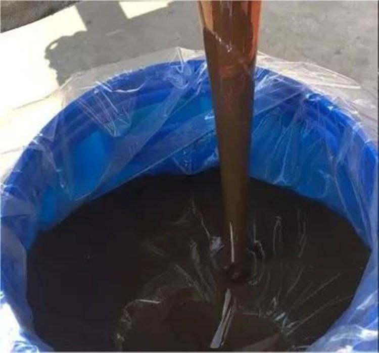 تصویر  CAS 27176-87-0 fast delivery laundry cream raw material LABSA dodecylbenzenesulphonic acid