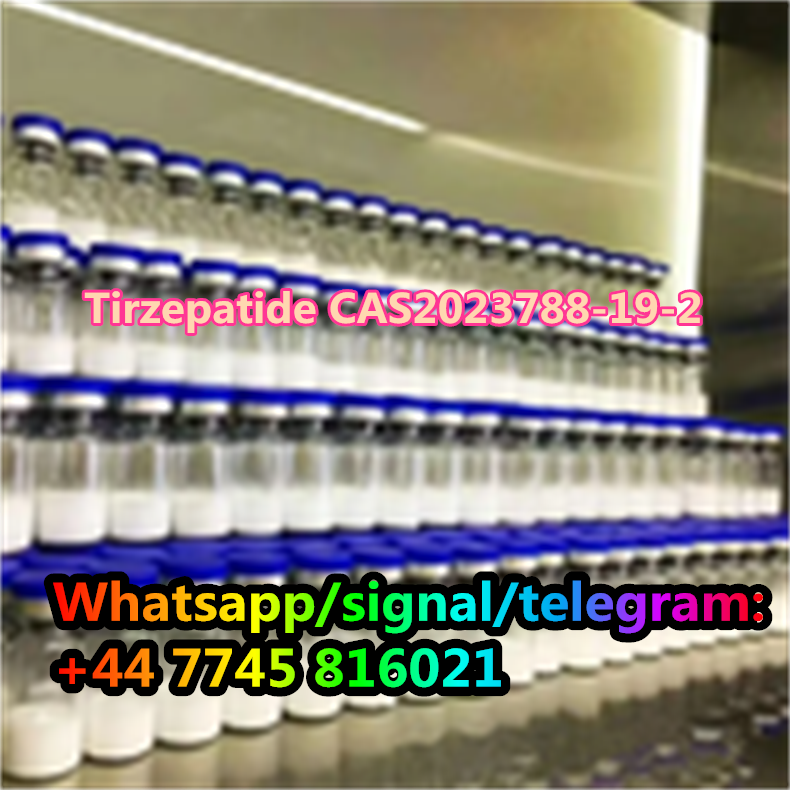 137131