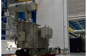 28647