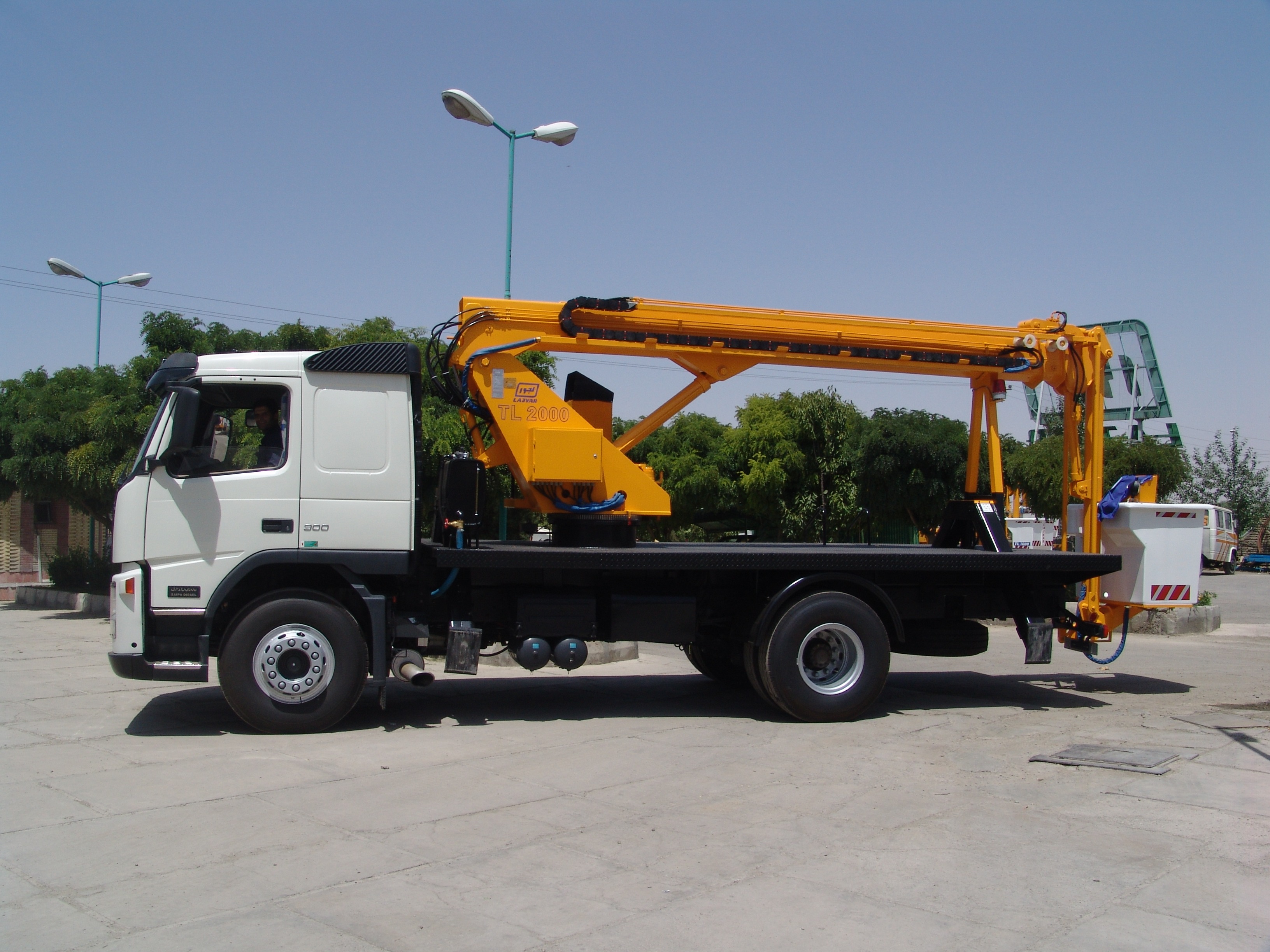 Picture of Platform Model TL 2000
